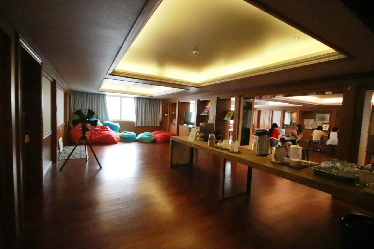 Glur Central Pratunam Bangkok Eksteriør billede